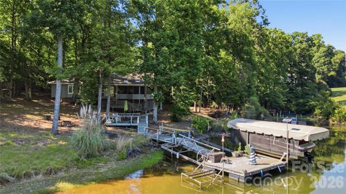 36 Water Thrush Rd, Lake Wylie, SC, 29710-8923 | Card Image