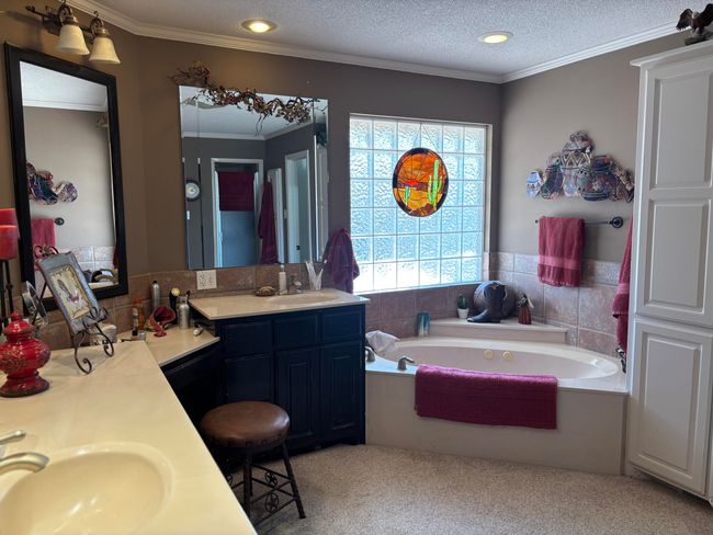 Master bath | Image 32