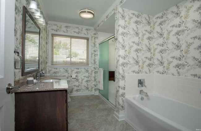 724 The Cir, House other with 3 bedrooms, 2 bathrooms and null parking in Elkhart IN | Image 20