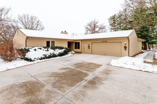 5407 Valley Rd, Ames, IA, 50014-9450 | Card Image