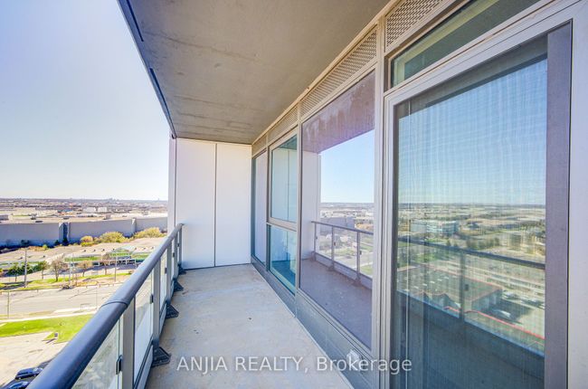 1712 - 1000 Portage Pky, Condo with 1 bedrooms, 1 bathrooms and null parking in Concord ON | Image 29