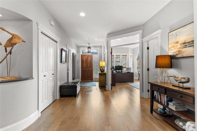 3669 Monterey Dr, House other with 4 bedrooms, 3 bathrooms and 3 parking in Nanaimo BC | Image 5