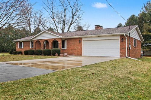 124 Smoke Road, Valparaiso, IN, 46385 | Card Image