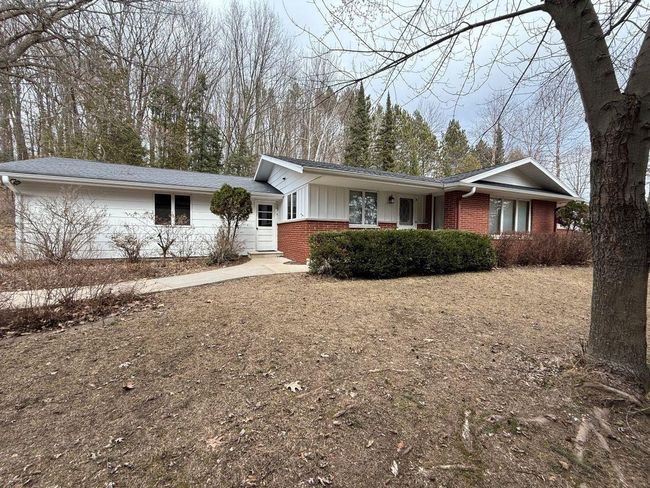 1300 Park Hill Drive, House other with 3 bedrooms, 2 bathrooms and null parking in GRESHAM WI | Image 35