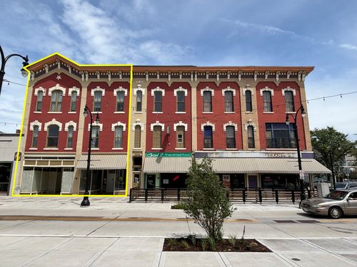 1823-1821-1823 2nd Ave, Rock Island, IL, 61201-8025 | Card Image