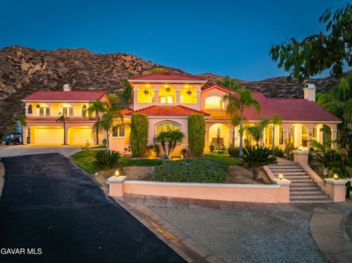 30040 San Francisquito Canyon Rd, Santa Clarita, CA, 91390-4929 | Card Image