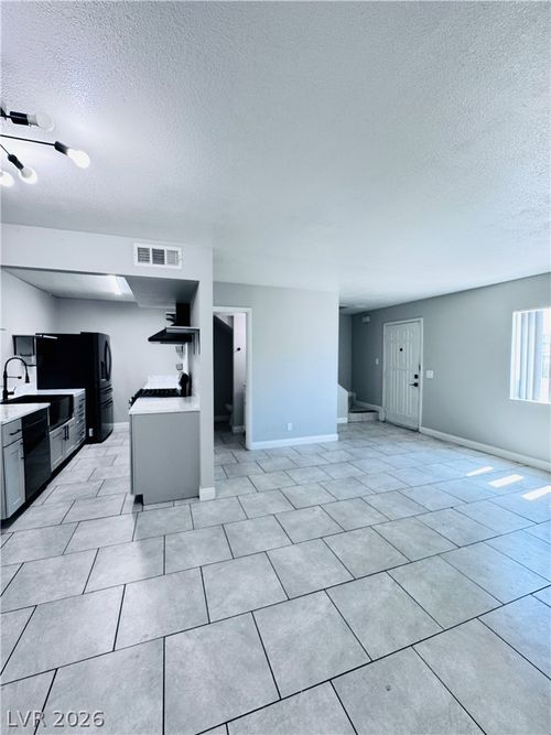 3671 Villa Knolls East Dr, Las Vegas, NV, 89120-4100 | Card Image