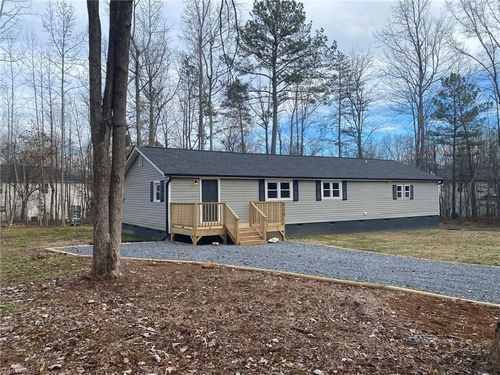 140 Overbrook Rd, Salisbury, NC, 28147-8230 | Card Image