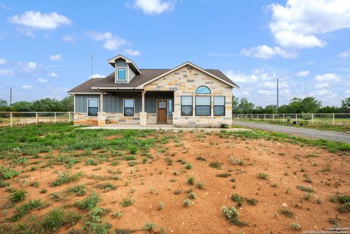 7306 Tiff Nicole Ln, Von Ormy, TX, 78073-2388 | Card Image