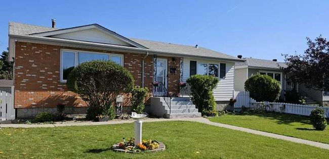 13435 110 Street, Home with 3 bedrooms, 1 bathrooms and 2 parking in Edmonton AB | Image 31