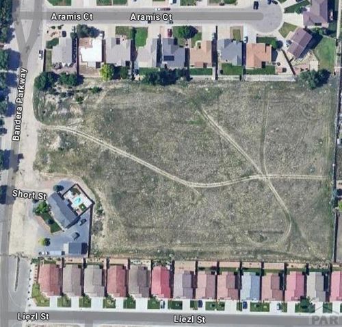 748 Bandera Pkwy, Pueblo, CO, 81005-1472 | Card Image