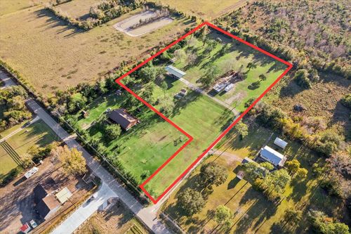 5930 County Road 164, Alvin, TX, 77511-6273 | Card Image