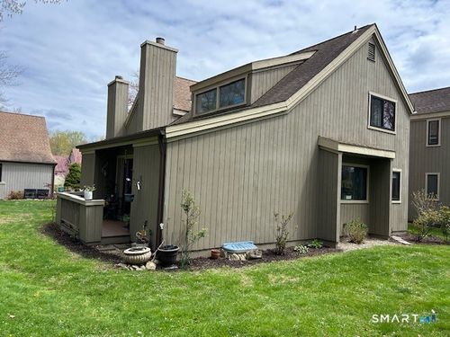 c-13 Algonquin Ln, Stratford, CT, 06614-8136 | Card Image