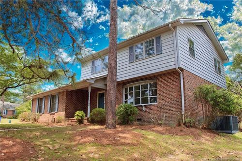2701 Lake Club Dr, Fayetteville, NC, 28304-5348 | Card Image