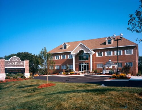 ste-200-912 Northwest Hwy, Fox River Grove, IL, 60021-1925 | Card Image