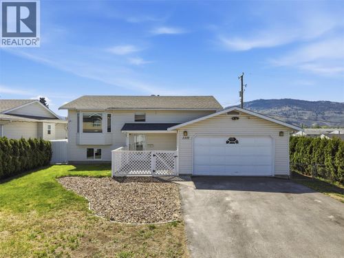 1335 Lethbridge Ave, Kamloops, BC, V2B8K6 | Card Image