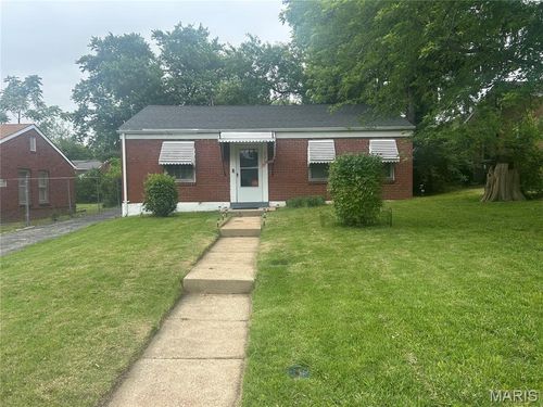 7217 Mallard Dr, Saint Louis, MO, 63133-1223 | Card Image