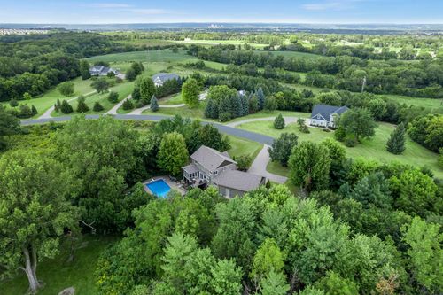 13599 Stonebrooke Curv, Shakopee, MN, 55379-8107 | Card Image