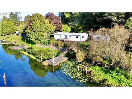 160 Hilltop Dr, Lakeside, OR, 97449-8673 | Card Image