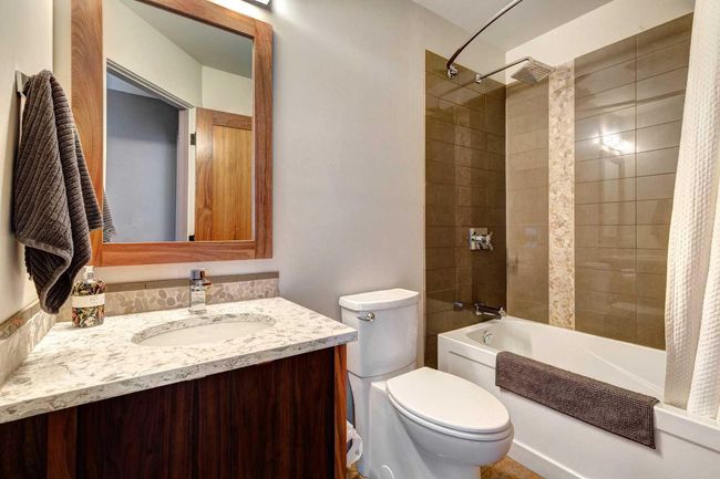 B - 116 Otter, Home with 5 bedrooms, 4 bathrooms and 3 parking in Banff AB | Image 24