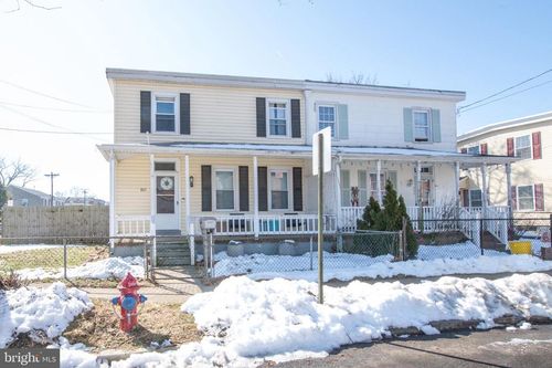 802 W Front St, Florence, NJ, 08518-1112 | Card Image