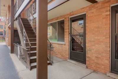 3 - 938 Ontario Street, Condo with 1 bedrooms, 1 bathrooms and 1 parking in Oak Park IL | Image 2