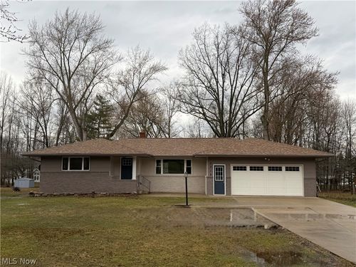 2319 Henn Hyde Rd Ne, Warren, OH, 44484-1245 | Card Image