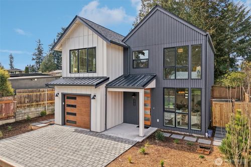 20205 5th Ave Nw, Shoreline, WA, 98177-2004 | Card Image