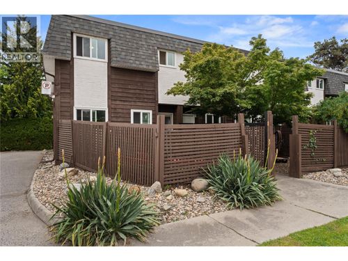 5-3135 Walnut St, Kelowna, BC, V1W3T6 | Card Image