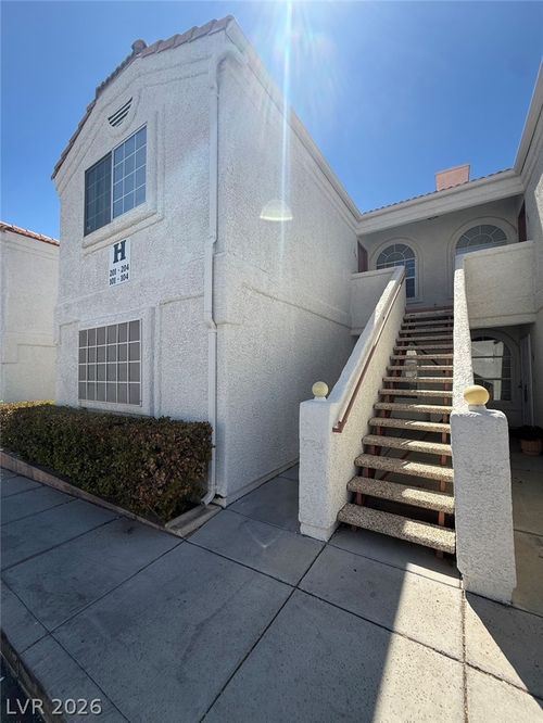 202-1800 Edmond St, Las Vegas, NV, 89146-0330 | Card Image