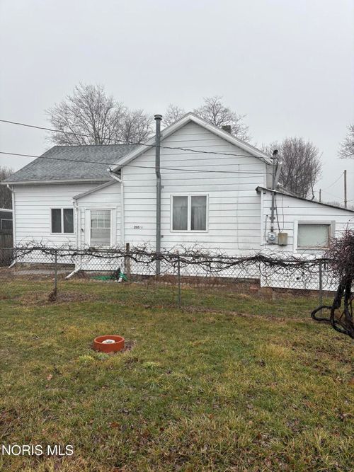205 1/2 W Market St, Van Buren, OH, 45889 | Card Image