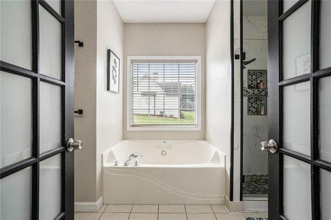 2017 Pheasant Run Dr, House other with 3 bedrooms, 2 bathrooms and null parking in Mcdonough GA | Image 24