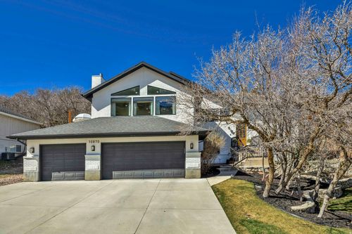10870 S Lostwood Dr, Sandy, UT, 84092-4924 | Card Image