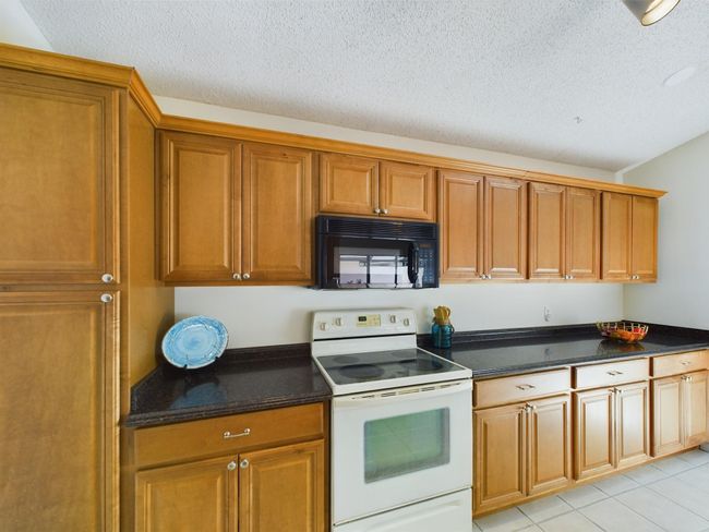 6256 - 6256 Mirror Lake Ct, Condo with 2 bedrooms, 2 bathrooms and null parking in Sebastian FL | Image 11