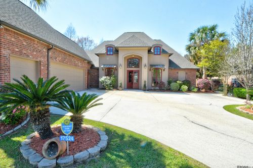 17524 W Purple Martin Ct, Baton Rouge, LA, 70816-3625 | Card Image