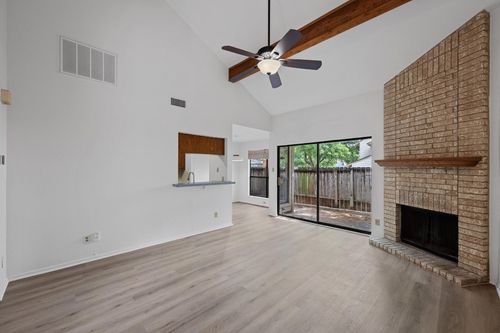 apt-6-3801 Menchaca Rd, Austin, TX, 78704-6749 | Card Image