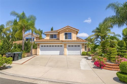 390 Dylan Cir, Corona, CA, 92879 | Card Image