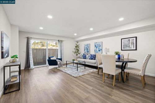 371 Joan Vista St, El Sobrante, CA, 94803-1913 | Card Image