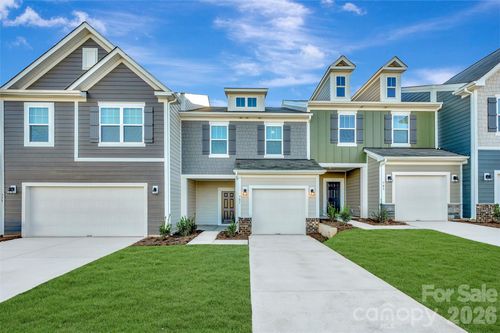 781 Kitfox Dr Nw, Concord, NC, 28027-8999 | Card Image