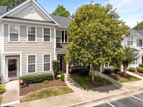 5717 Corbon Crest Ln, Raleigh, NC, 27612-6837 | Card Image