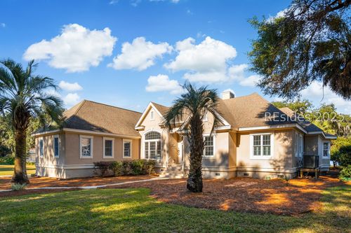 210 Old Plantation Dr W, Beaufort, SC, 29907-1005 | Card Image