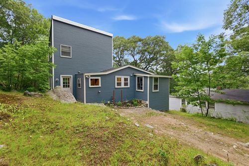 21 Uphill Ln, Lynn, MA, 01904-1726 | Card Image