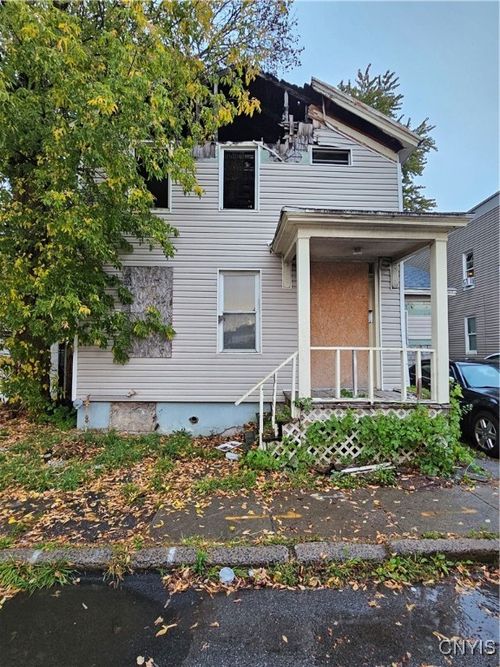 1003 Smith Pl, Utica, NY, 13501-3217 | Card Image