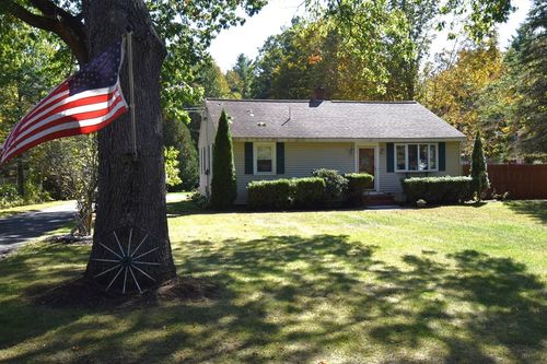 24 Crane Crossing Rd, Newton, NH, 03858-3921 | Card Image