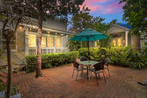 610 Griffin Ln, Key West, FL, 33040-7126 | Card Image