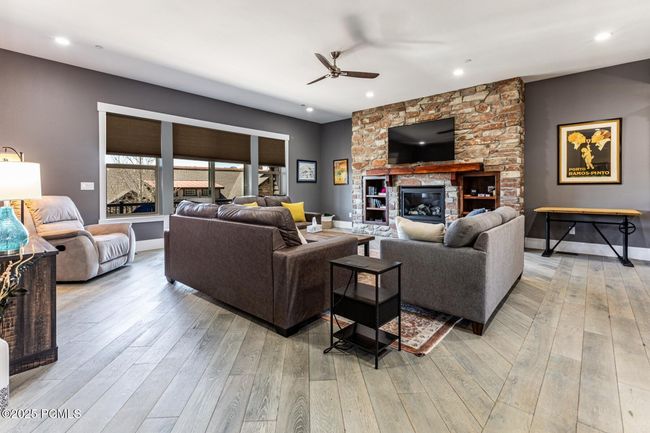 10352 N Sightline Cir, House other with 4 bedrooms, 4 bathrooms and null parking in Hideout UT | Image 4