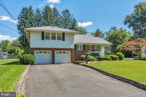 232 Emerson St, Woodbury, NJ, 08096-3226 | Card Image