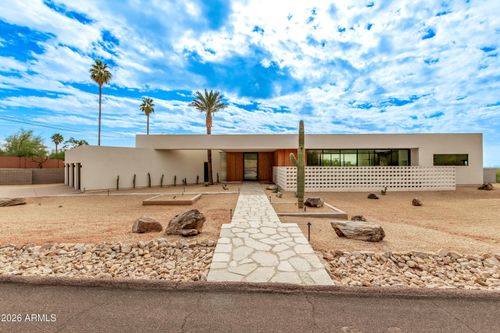 4905 E White Gates Dr, Phoenix, AZ, 85018-1838 | Card Image