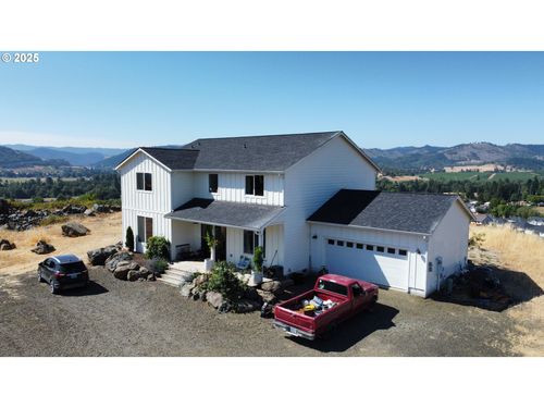 635 Wil Way, Winston, OR, 97496-8625 | Card Image