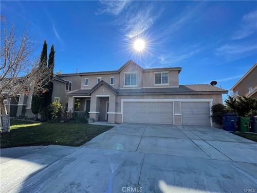 3018 W Milling St, Lancaster, CA, 93534 | Card Image